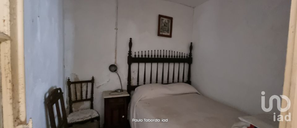 Maison T3 à Santa Maria da Devesa de 84 m²