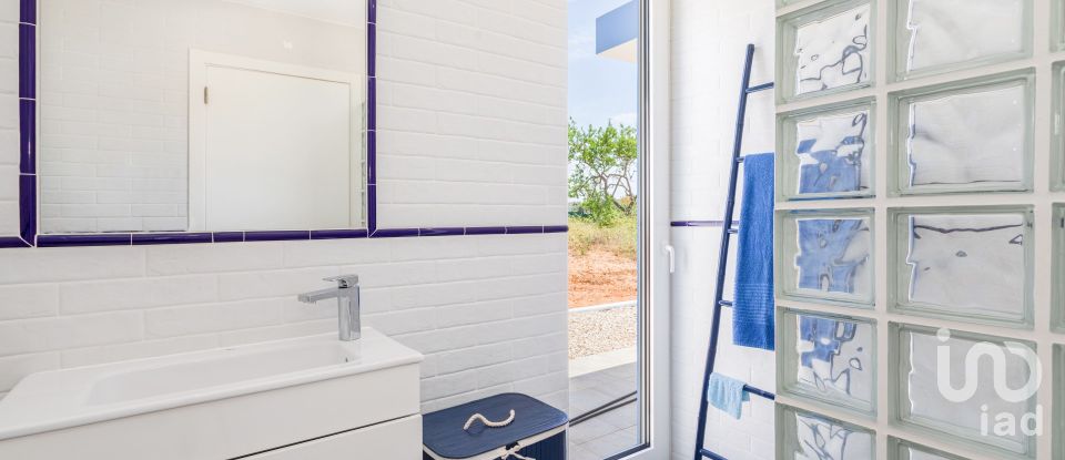 Maison T4 à Ferragudo de 303 m²