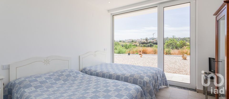 Maison T4 à Ferragudo de 303 m²