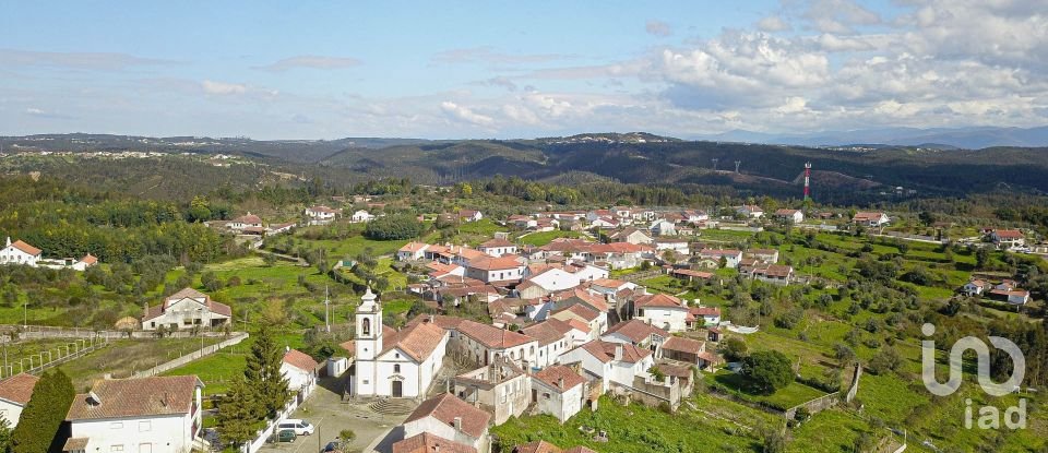 Moradia T1 em Friúmes e Paradela de 42 m²