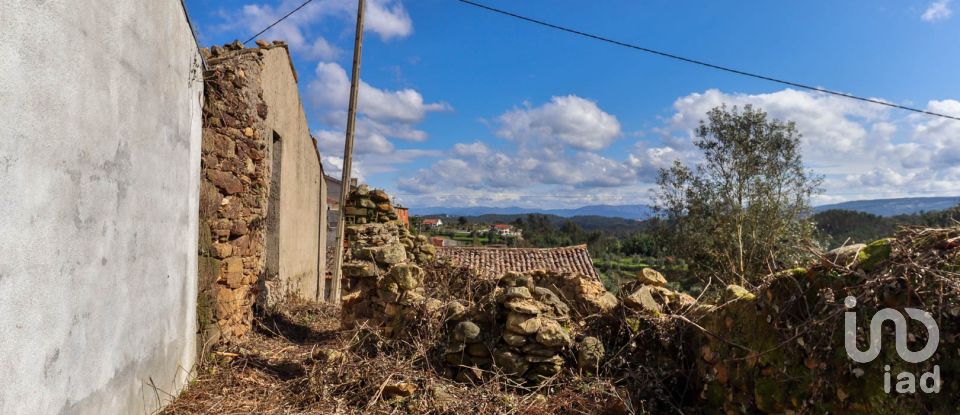 Moradia T1 em Friúmes e Paradela de 42 m²