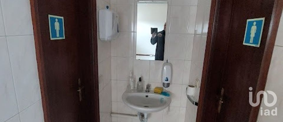 Shop / premises commercial in Oiã of 182 m²