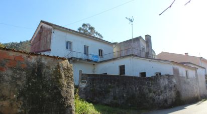 House T3 in Vimeiro of 248 m²