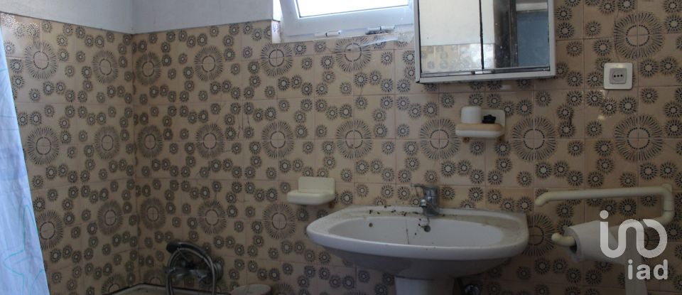 House T3 in Vimeiro of 248 m²