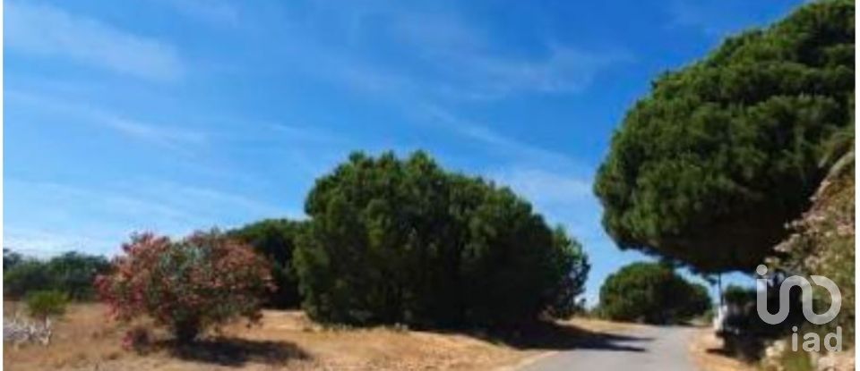 Land in Quarteira of 154,261 m²