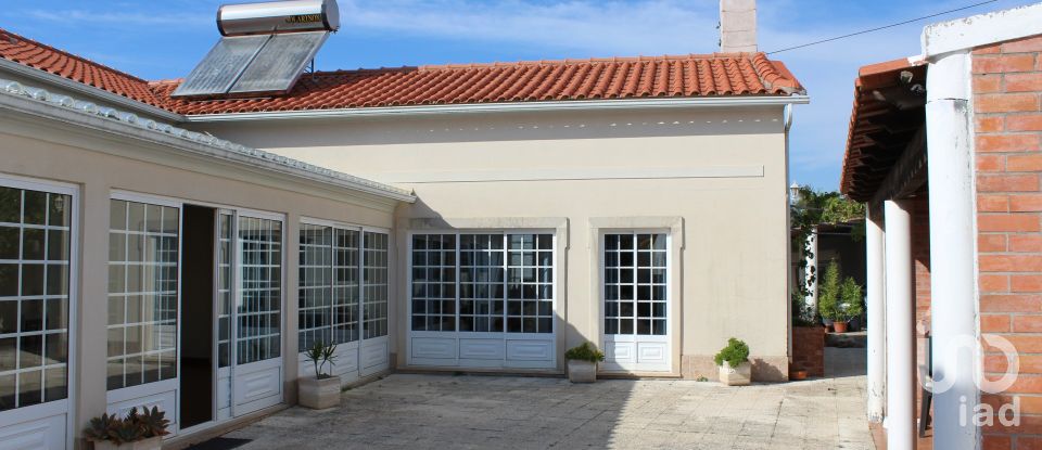 House T5 in Caldas da Rainha - Nossa Senhora do Pópulo, Coto e São Gregório of 315 m²