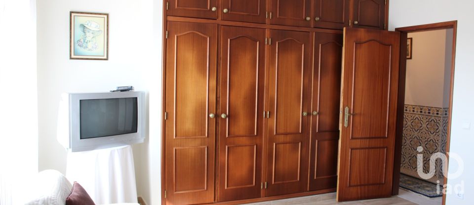 House T5 in Caldas da Rainha - Nossa Senhora do Pópulo, Coto e São Gregório of 315 m²