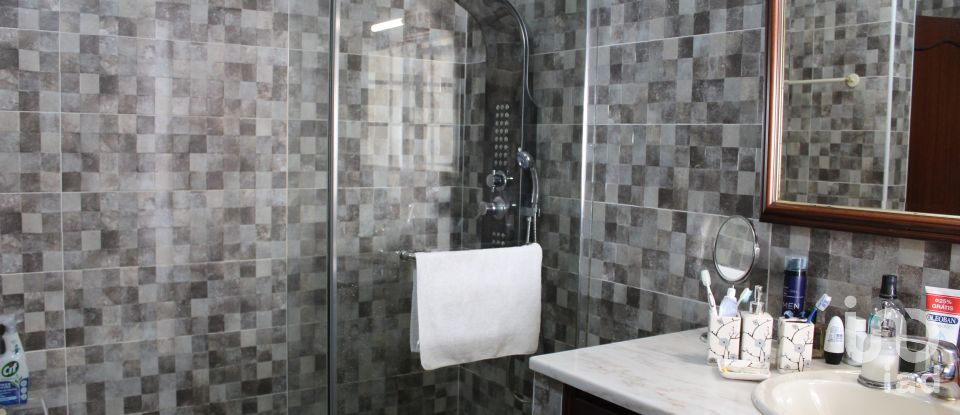 House T5 in Caldas da Rainha - Nossa Senhora do Pópulo, Coto e São Gregório of 315 m²