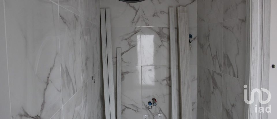 Moradia T4 em Salir de Matos de 189 m²