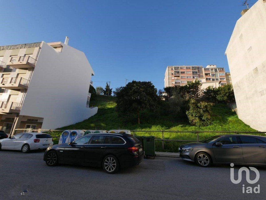 Terrain à Leiria, Pousos, Barreira e Cortes de 560 m²
