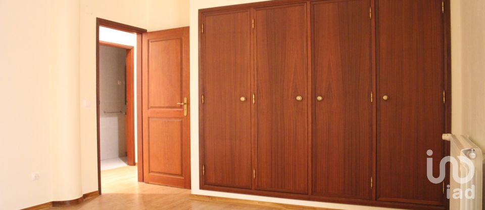 Maison T6 à Leiria, Pousos, Barreira e Cortes de 1 200 m²