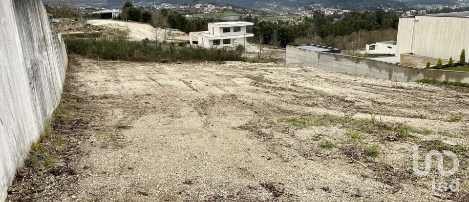 Land in Refojos de Basto, Outeiro e Painzela of 905 m²