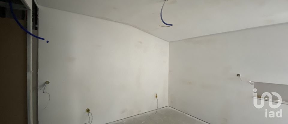 Moradia T2 em Alenquer (Santo Estêvão e Triana) de 84 m²