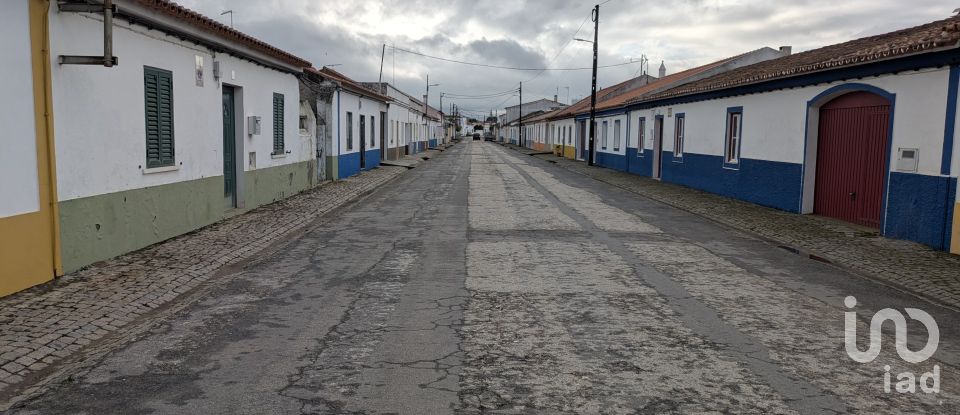 Comércio diverso em Cano de 340 m²