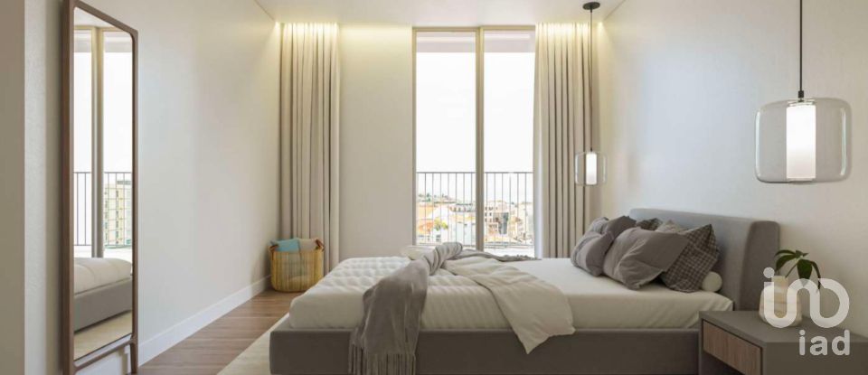 Apartamento T2 em Funchal (Santa Luzia) de 128 m²