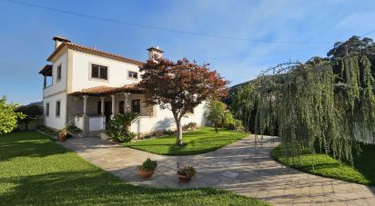 Casa T4 em Quintiães E Aguiar de 241 m²