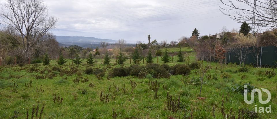 Terreno rústico em Lousã e Vilarinho de 1 725 m²