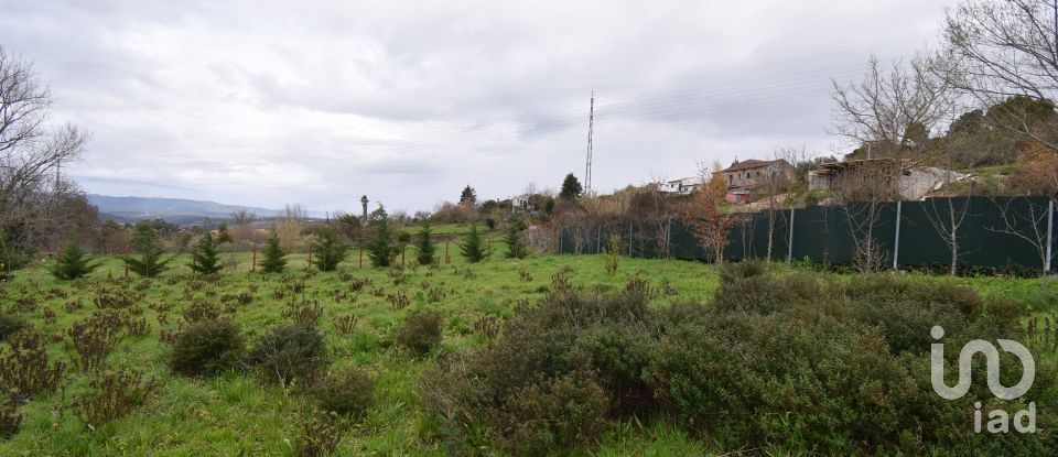 Terreno rústico em Lousã e Vilarinho de 1 725 m²