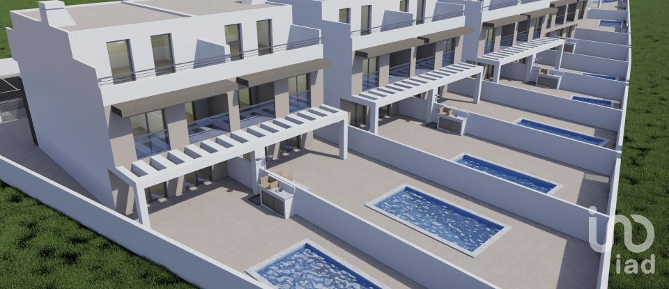 Moradia T3 em Vila Nova de Cacela de 238 m²