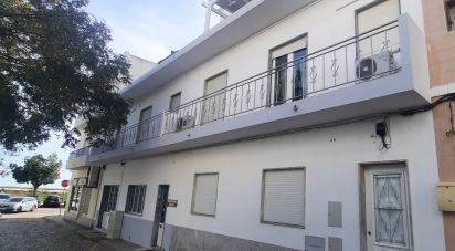 Bâtiment à Moncarapacho e Fuseta de 257 m²