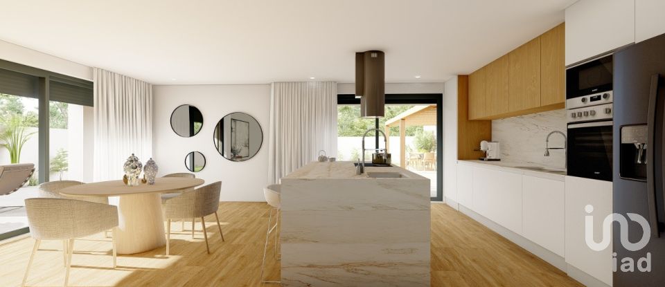 Maison T3 à Castelo do Neiva de 162 m²