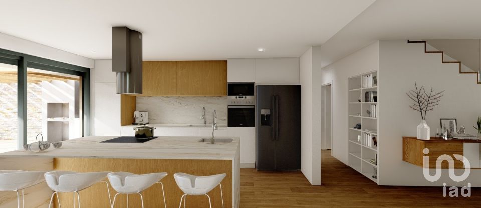 Maison T3 à Castelo do Neiva de 162 m²