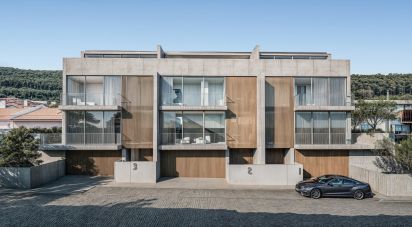 House T3 in Areosa of 256 m²