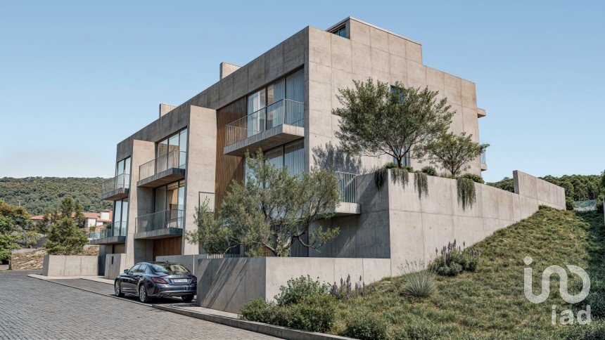 House T3 in Areosa of 264 m²