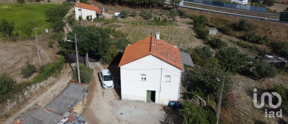 Farm T3 in Celorico (São Pedro e Santa Maria) e Vila Boa do Mondego of 160 m²