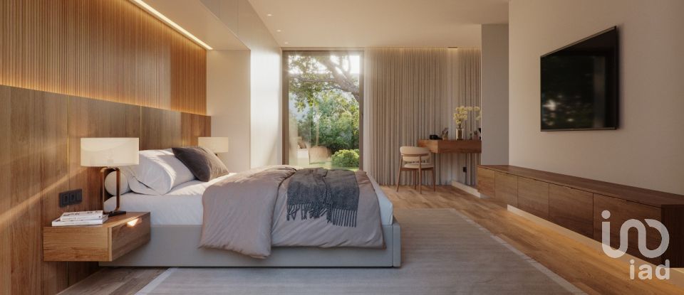 House T3 in Quarteira of 282 m²