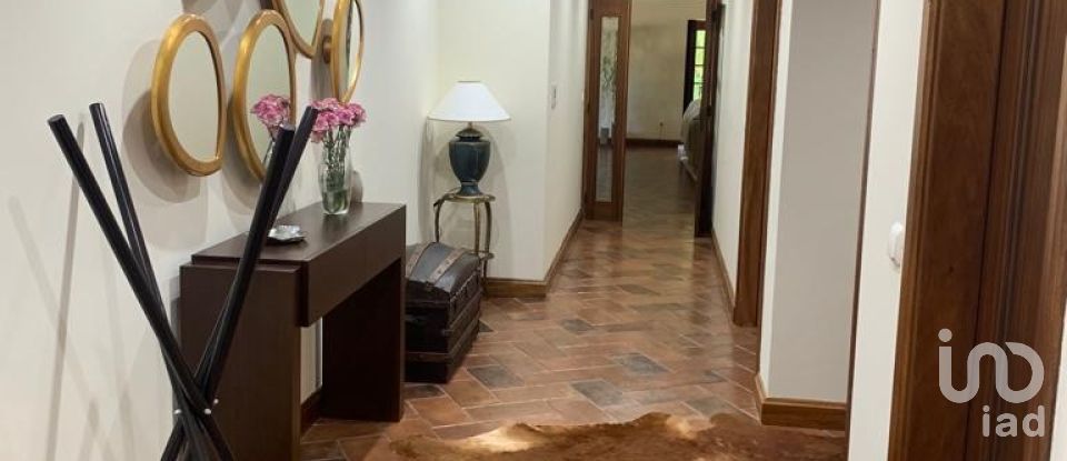 Moradia T5 em Palme de 509 m²