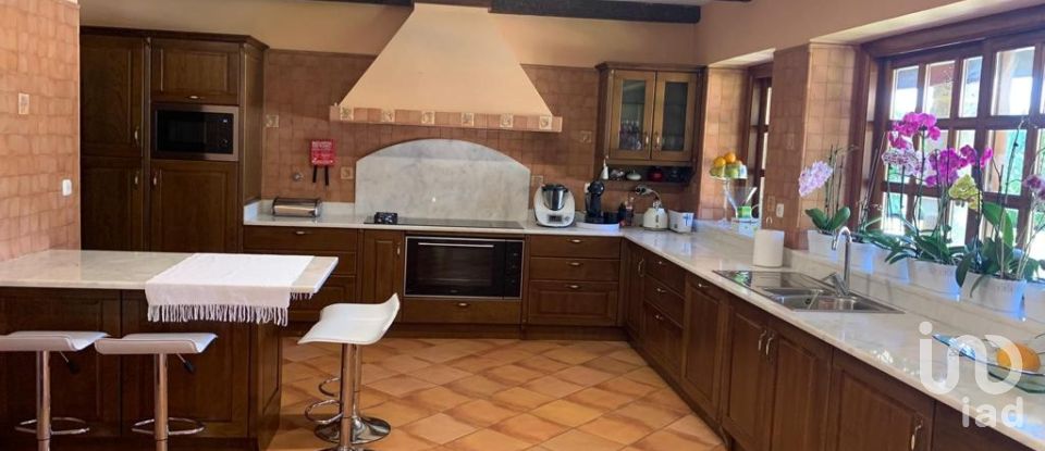 Moradia T5 em Palme de 509 m²