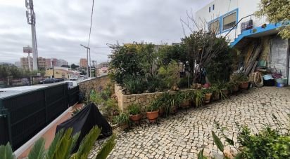Maison T5 à Faro (Sé e São Pedro) de 230 m²