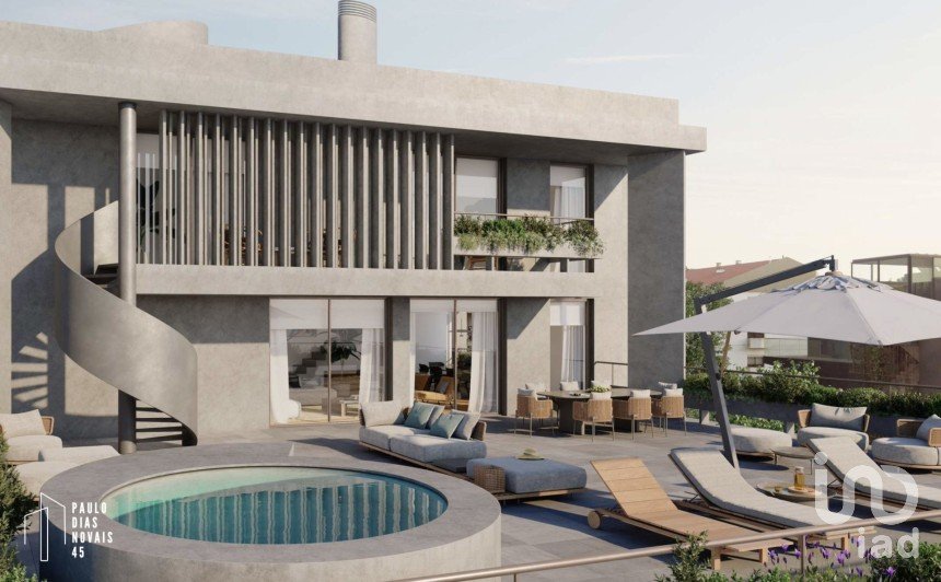 Apartamento T4 em Lordelo Do Ouro E Massarelos de 230 m²