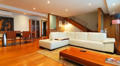 Moradia T3 em Viana do Castelo (Santa Maria Maior e Monserrate) e Meadela de 205 m²