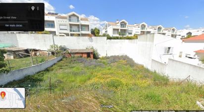 Terrain à bâtir à Charneca De Caparica E Sobreda de 350 m²