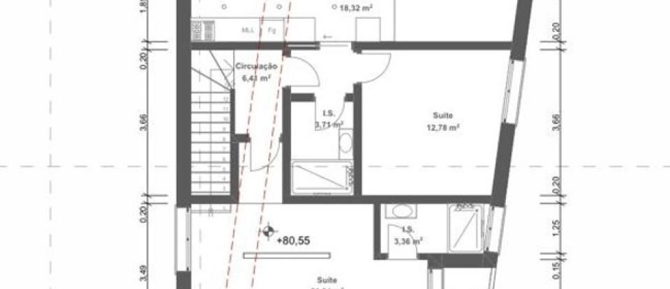 Terrain à bâtir à Charneca De Caparica E Sobreda de 350 m²