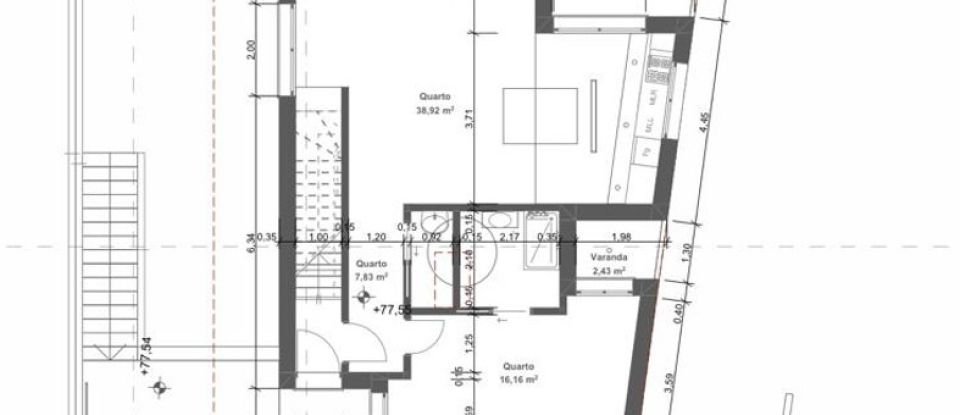 Terrain à bâtir à Charneca De Caparica E Sobreda de 350 m²