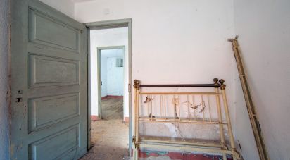 Maison T3 à Lousã e Vilarinho de 351 m²