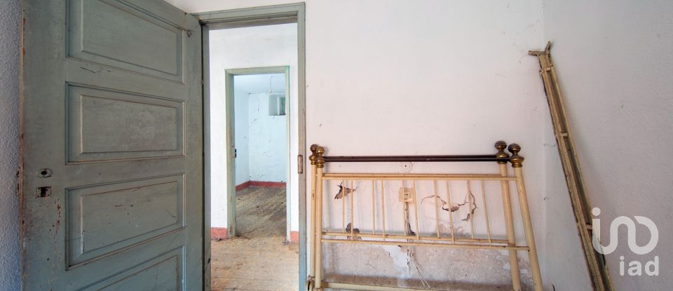 Moradia T3 em Lousã e Vilarinho de 351 m²