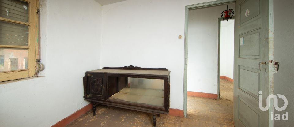 Moradia T3 em Lousã e Vilarinho de 351 m²