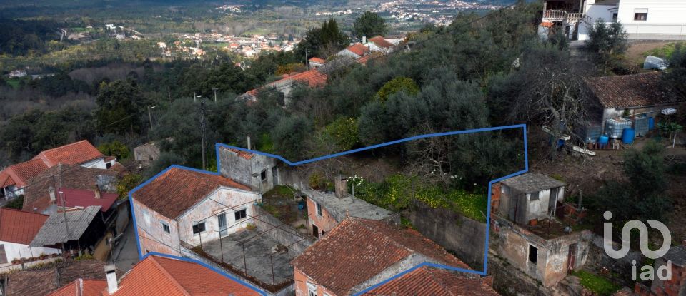 Moradia T3 em Lousã e Vilarinho de 351 m²