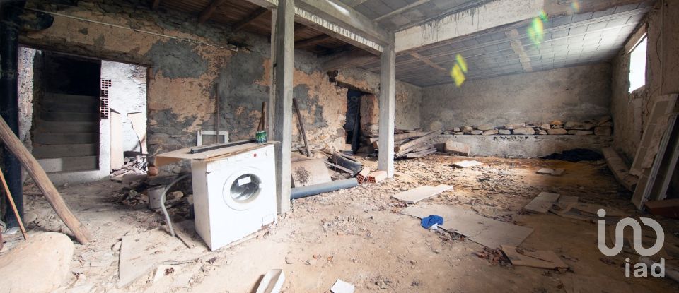 House T3 in Serpins of 136 m²