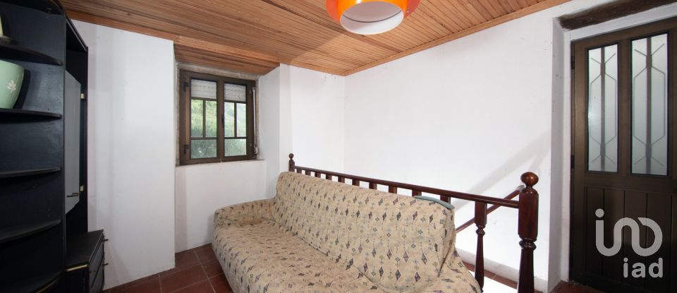 House T3 in Serpins of 136 m²