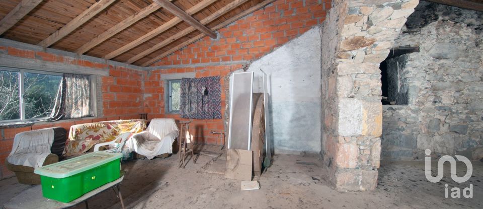 House T3 in Serpins of 136 m²