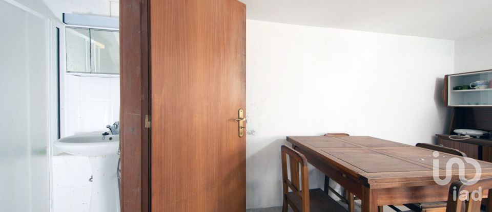 House T3 in Serpins of 136 m²