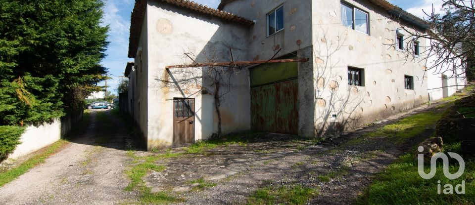 House T3 in Serpins of 136 m²