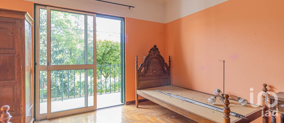 House T9 in São Martinho do Bispo e Ribeira de Frades of 185 m²