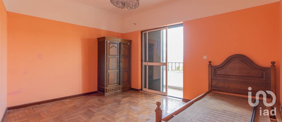 House T9 in São Martinho do Bispo e Ribeira de Frades of 185 m²