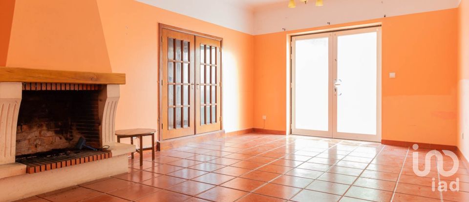 House T9 in São Martinho do Bispo e Ribeira de Frades of 185 m²